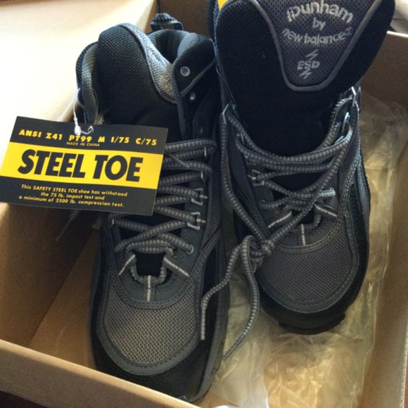 New In Box…Men’s Dunham Steel Toe Hiking Boots main image 10